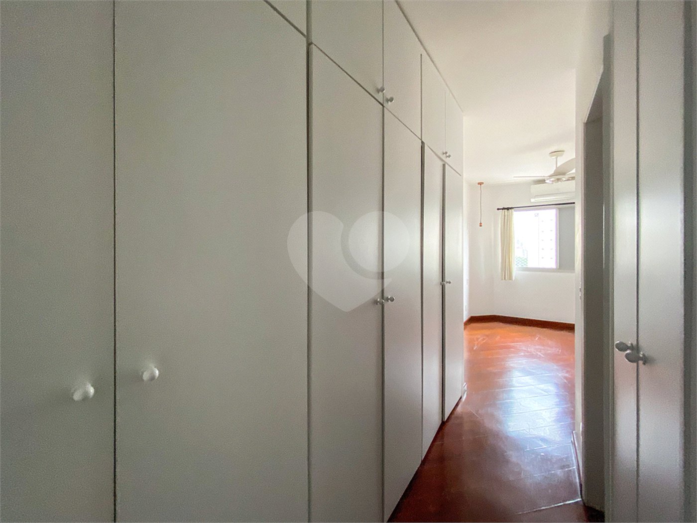 Apartamento à venda com 2 suítes em Indianópolis, São Paulo, SP
