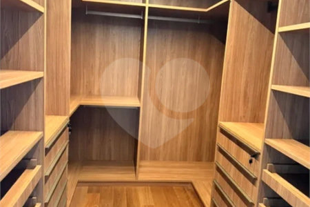 Apartamento para alugar com 4 quartos, sendo 3 suítes, em Pinheiros, São Paulo, SP