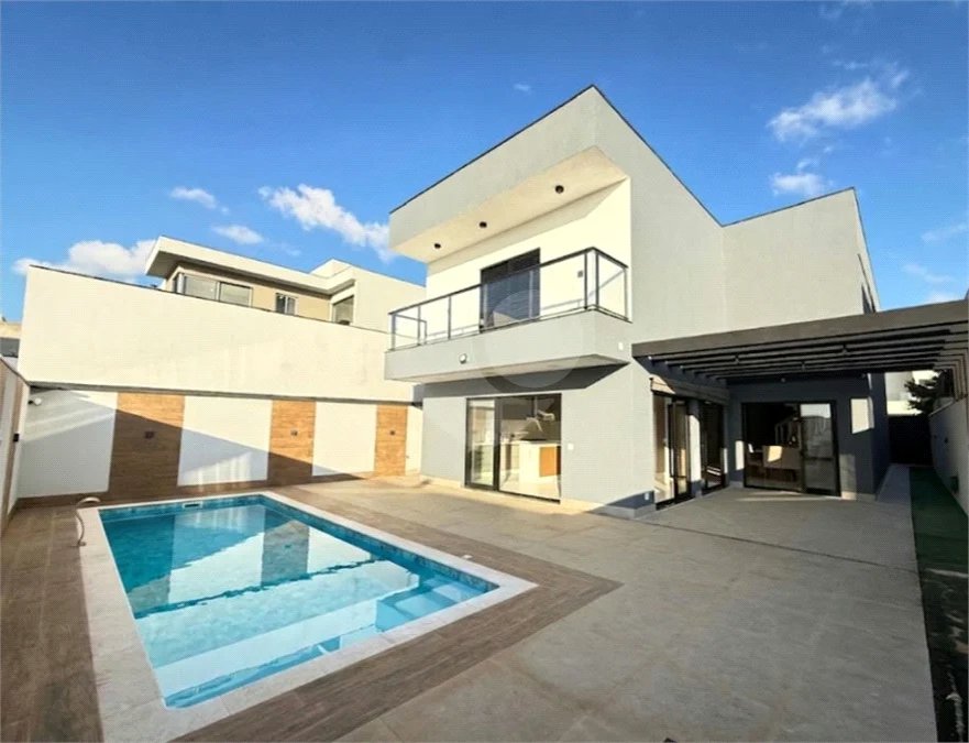 Casa à venda com 3 quartos, sendo 2 suítes,  no condomínio Brisas Jundiaí, Jundiaí - SP