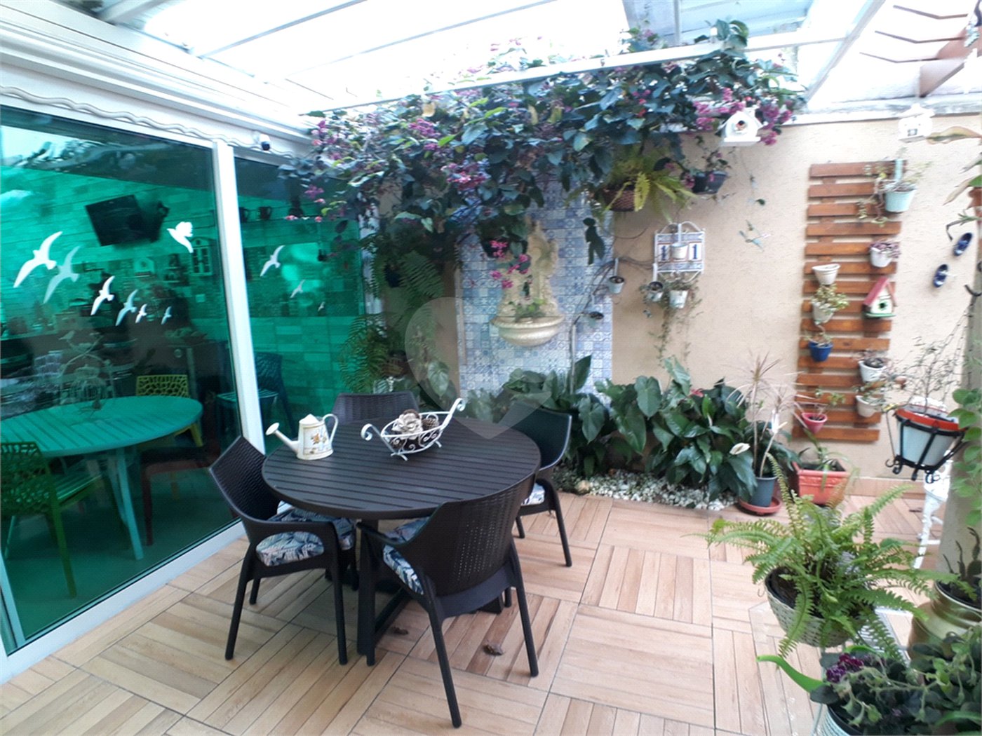 Sobrado à venda com 3 suítes em Horto Florestal, São Paulo, SP