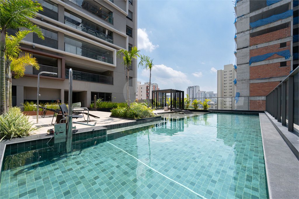 Apartamento à venda com 3 suítes em Vila Clementino, São Paulo, SP