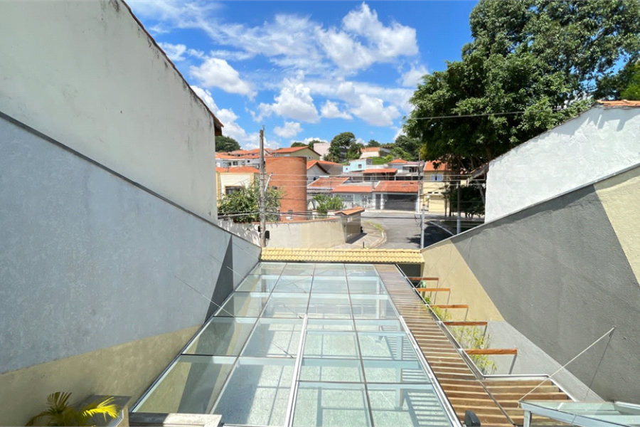 Sobrado à venda com 2 suítes em Tremembé, São Paulo, SP