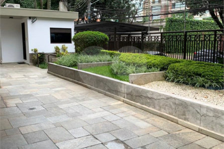 Apartamento à venda com 4 quartos, sendo 3 suítes, em Paraíso, São Paulo, SP