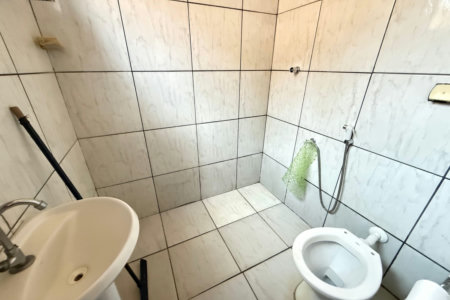 Casa à venda com 3 quartos, sendo 1 suíte,  em Santa Luzia, Três Lagoas, MS