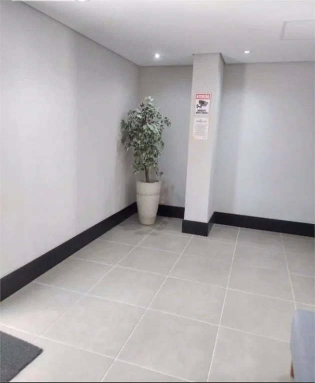 Apartamento à venda com 2 quartos em Parque Maria Helena, São Paulo, SP