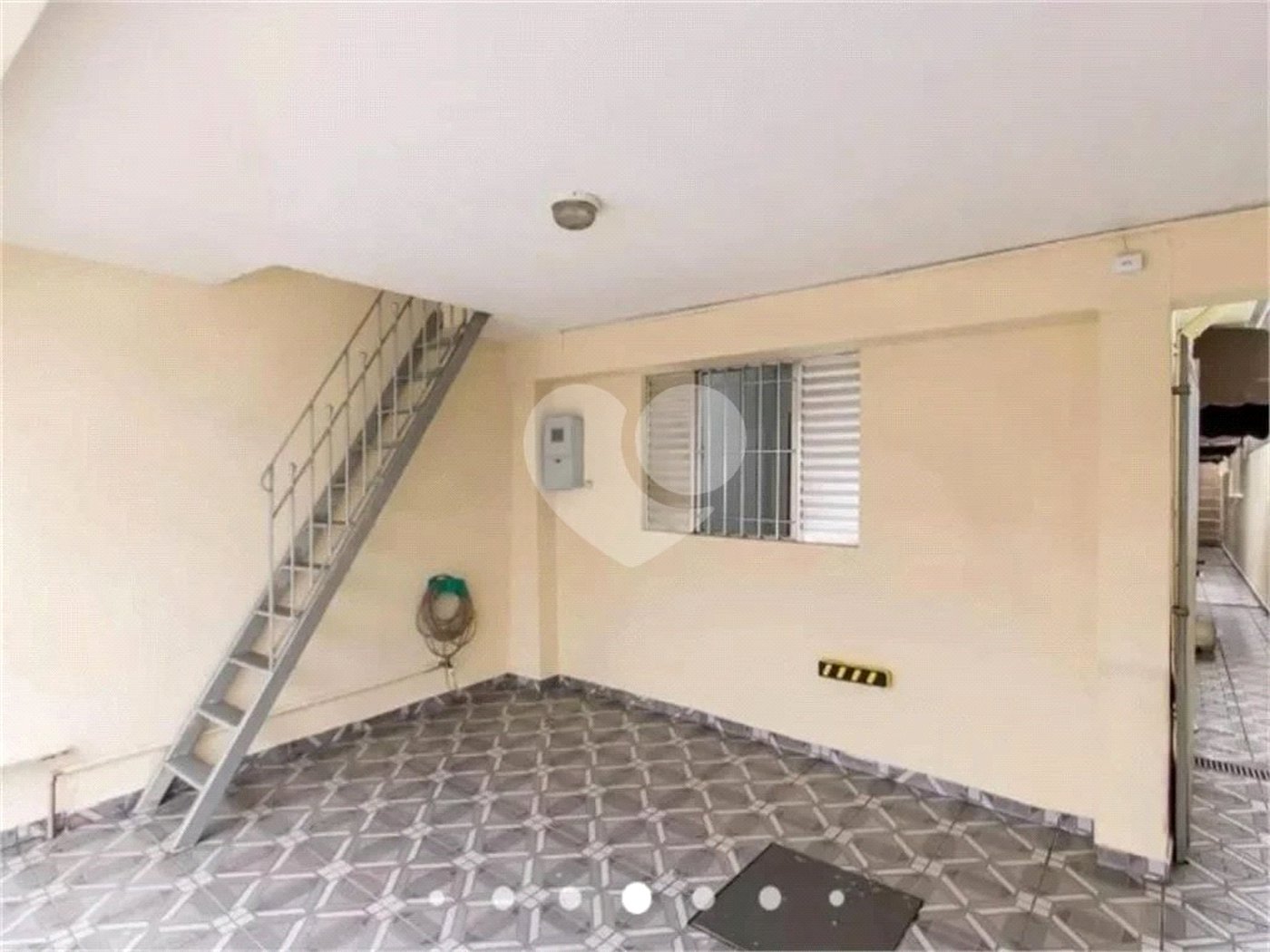 Casa à venda com 4 quartos, sendo 2 suítes, em Jardim Coimbra, São Paulo, SP