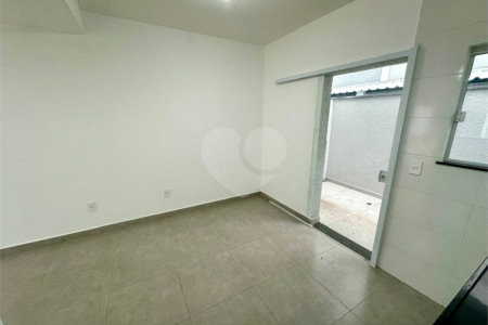 Casa à venda com 2 quartos no condomínio Residencial Vila Nova, Sorocaba - SP
