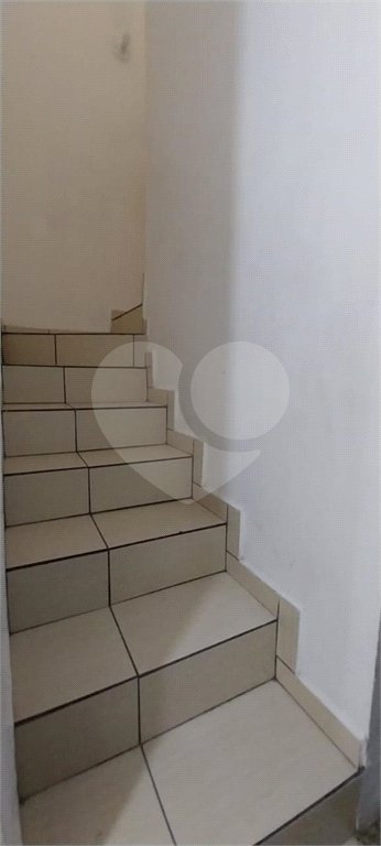 Sobrado à venda com 3 quartos, sendo 1 suíte,  em Jardim Regis, São Paulo, SP