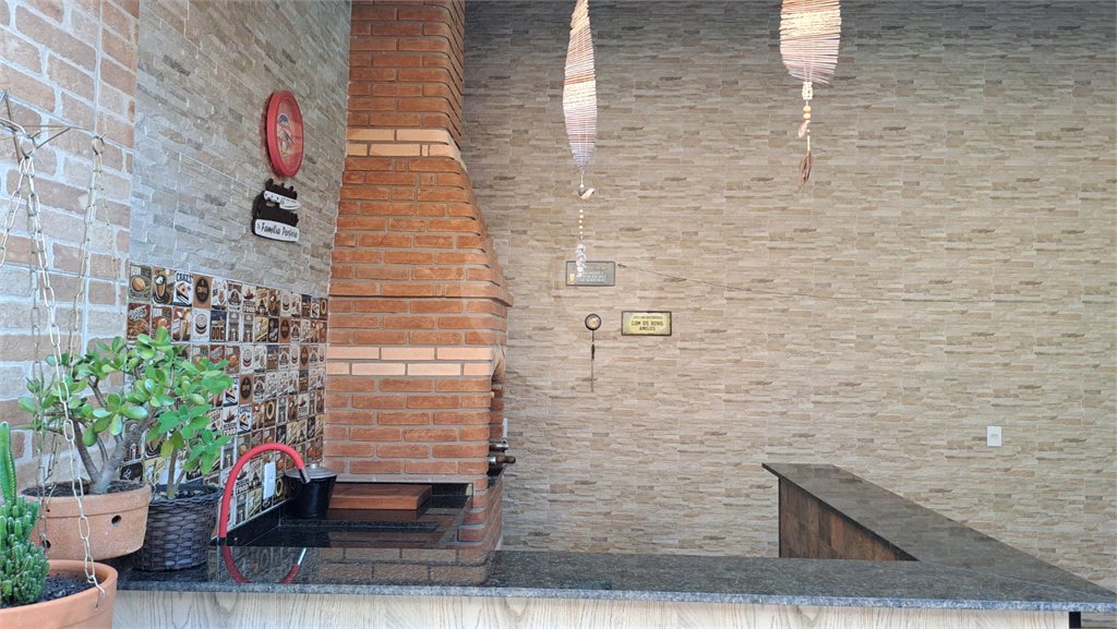 Casa à venda com 3 quartos, sendo 1 suíte,  em Jardim Universo, Mogi das Cruzes, SP