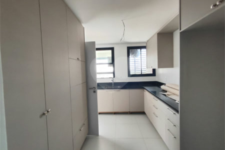 Apartamento à venda com 3 suítes em Vila Castelo Branco, Indaiatuba, SP