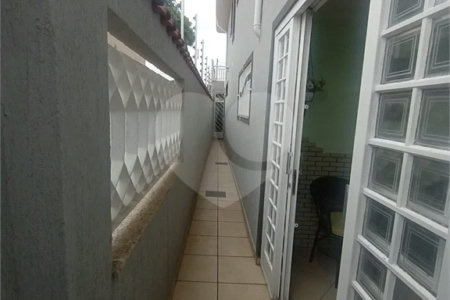 Sobrado à venda com 3 quartos, sendo 1 suíte, em Vila Gustavo, São Paulo, SP