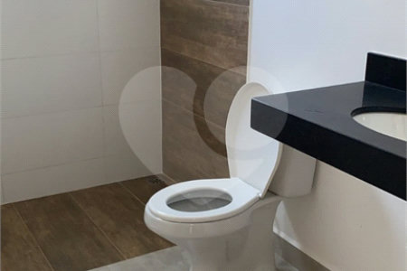 Casa à venda com 3 suítes no condomínio Vida Real, Itupeva - SP