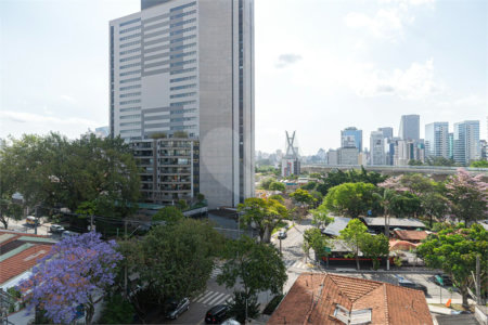 Apartamento para alugar com 2 quartos em Vila Cordeiro, São Paulo, SP