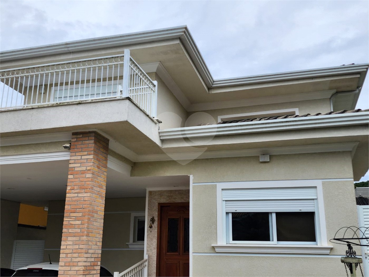 Casa à venda com 4 suítes no condomínio Pedra Grande, Atibaia - SP