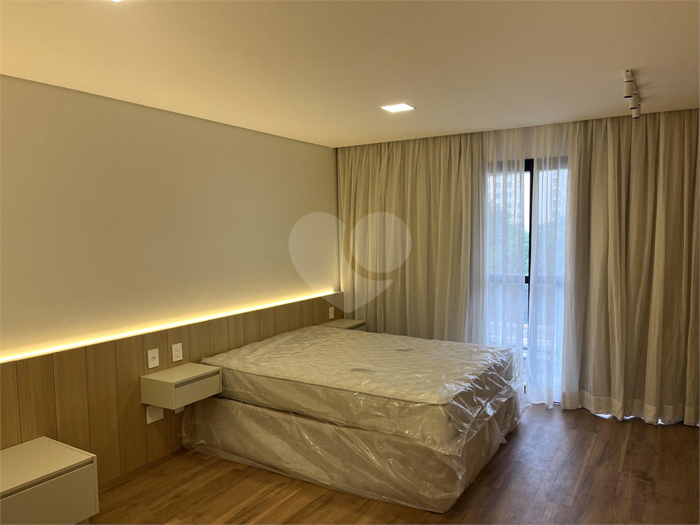 Studio à venda ou para alugar com 1 suíte em Vila Buarque, São Paulo, SP