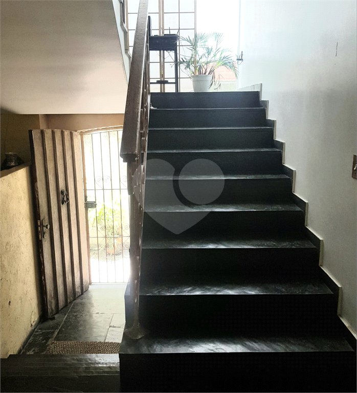Sobrado à venda com 4 quartos, sendo 2 suítes, em Jardim Leonor, São Paulo, SP