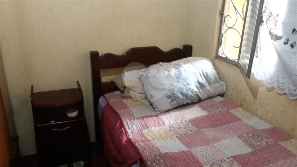 Sobrado à venda com 3 quartos, sendo 1 suíte, em Parque Continental I, Guarulhos, SP