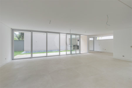 Casa à venda com 4 suítes no condomínio Garda, São Paulo - SP