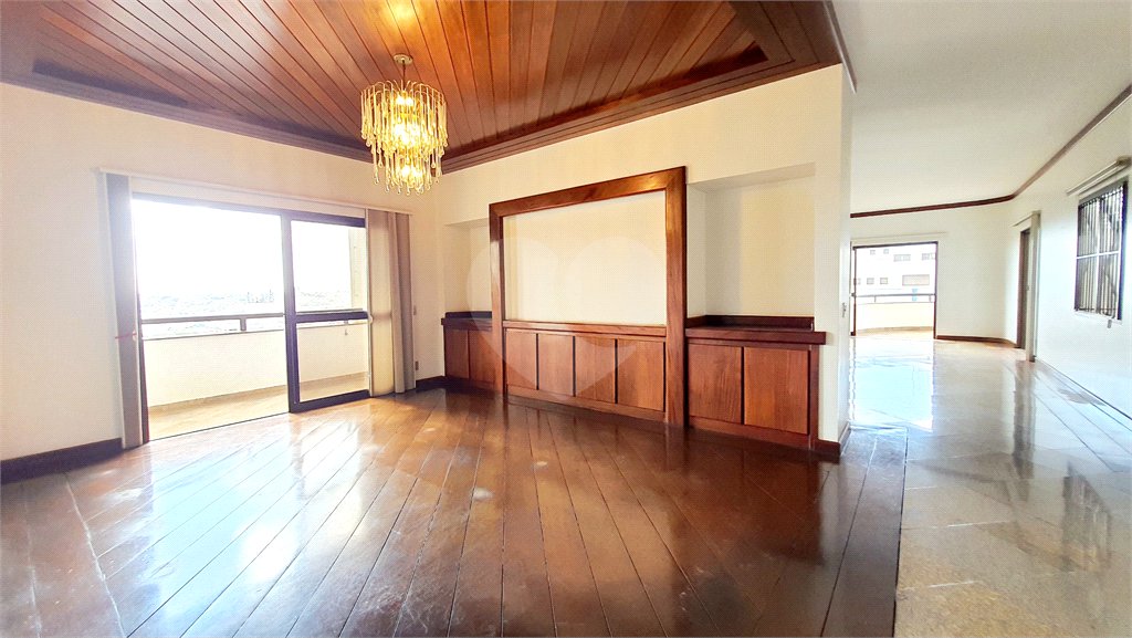 Apartamento à venda com 4 quartos, sendo 2 suítes,  em Vila Seixas, Ribeirão Preto, SP