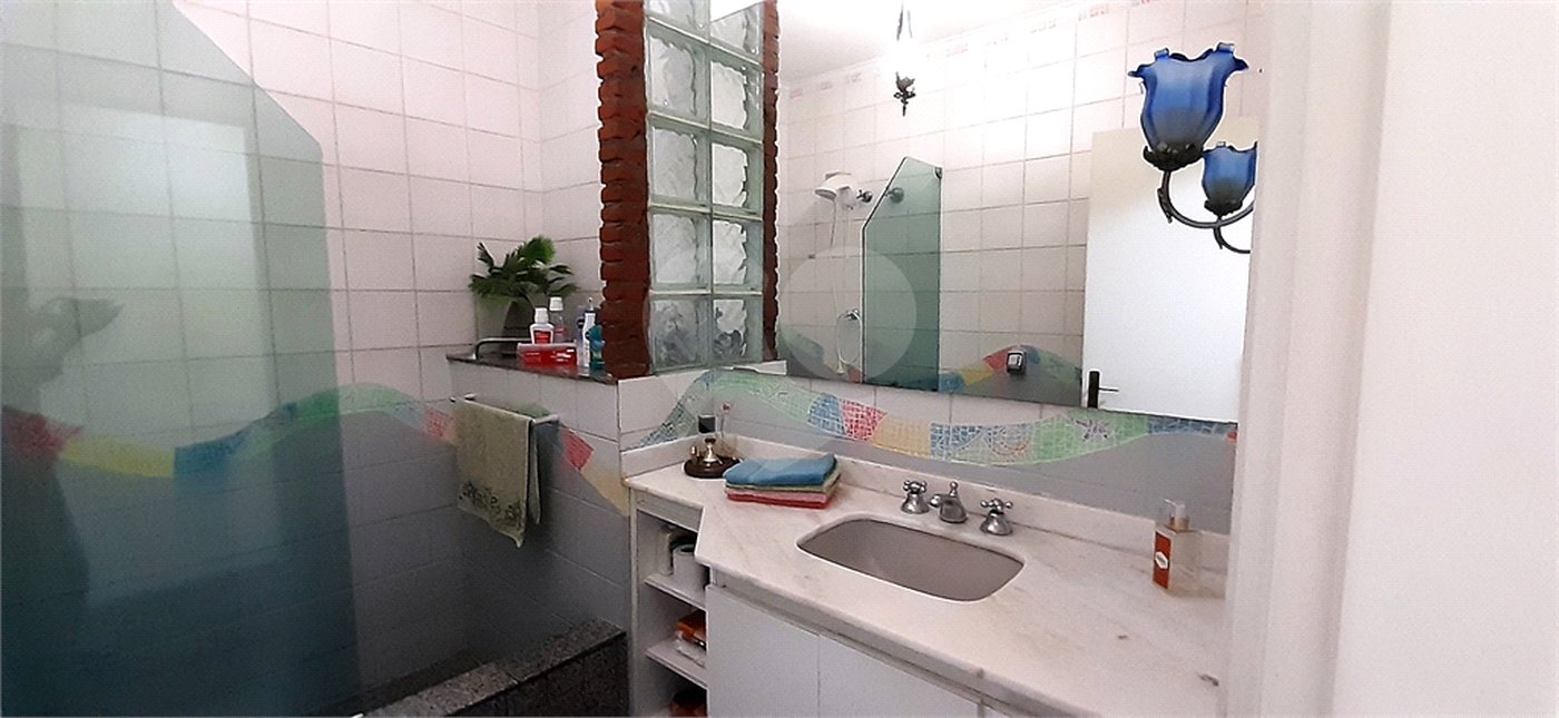 Casa à venda com 3 quartos, sendo 1 suíte,  em Planalto Paulista, São Paulo, SP