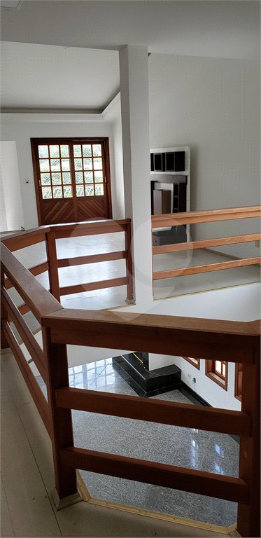 Casa à venda com 4 suítes no condomínio Real Park, Mogi das Cruzes - SP