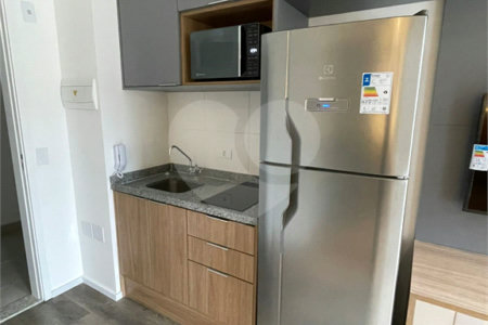 Apartamento à venda ou para alugar com 1 suíte em Vila Olímpia, São Paulo, SP