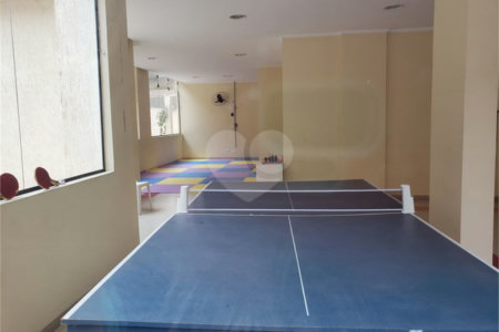 Apartamento à venda com 3 quartos, sendo 1 suíte, em Santo Amaro, São Paulo, SP