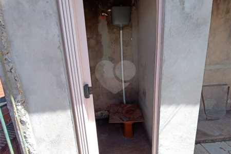 Casa à venda com 4 quartos, sendo 1 suíte, em Vila Belo Horizonte, Itapetininga, SP
