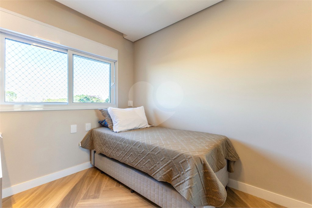 Apartamento à venda com 3 suítes em Indianópolis, São Paulo, SP