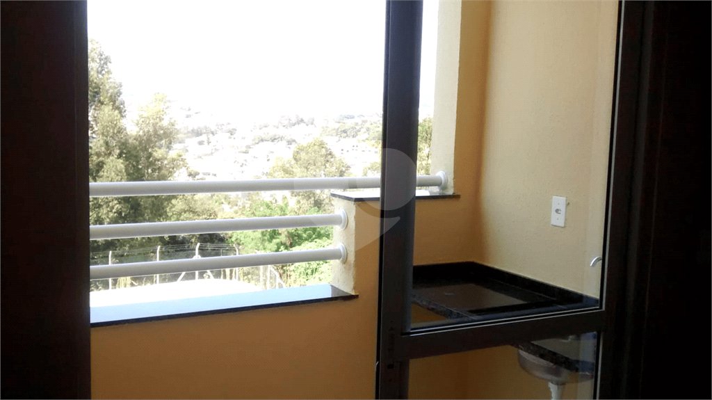 Apartamento para alugar com 2 quartos, sendo 1 suíte, em Parque Bela Vista, Votorantim, SP