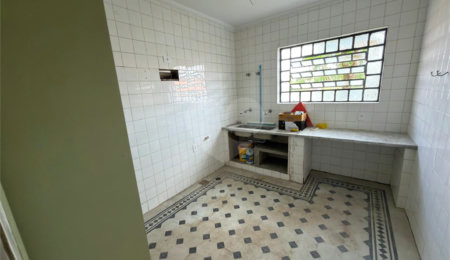 Sobrado para alugar com 6 quartos, sendo 2 suítes,  em Consolação, São Paulo, SP