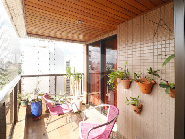 Apartamento à venda com 3 suítes em Vila Madalena, São Paulo, SP