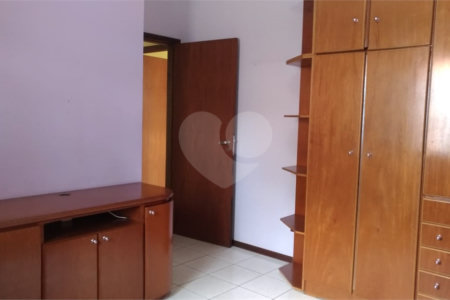 Casa à venda ou para alugar com 2 quartos, sendo 1 suíte, em Jardim do Lago, Atibaia, SP
