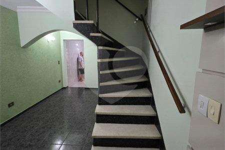 Sobrado à venda com 3 quartos em Rio Pequeno, São Paulo, SP