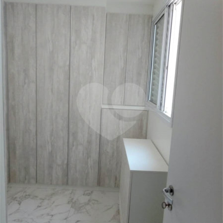 Apartamento à venda com 3 quartos, sendo 1 suíte, em Chácara Santo Antônio (zona Leste), São Paulo, SP
