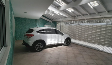 Sobrado à venda com 4 quartos, sendo 2 suítes, em Tremembé, São Paulo, SP