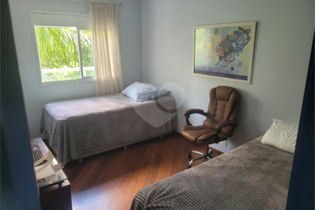 Apartamento à venda com 3 quartos, sendo 2 suítes, em Vila Uberabinha, São Paulo, SP