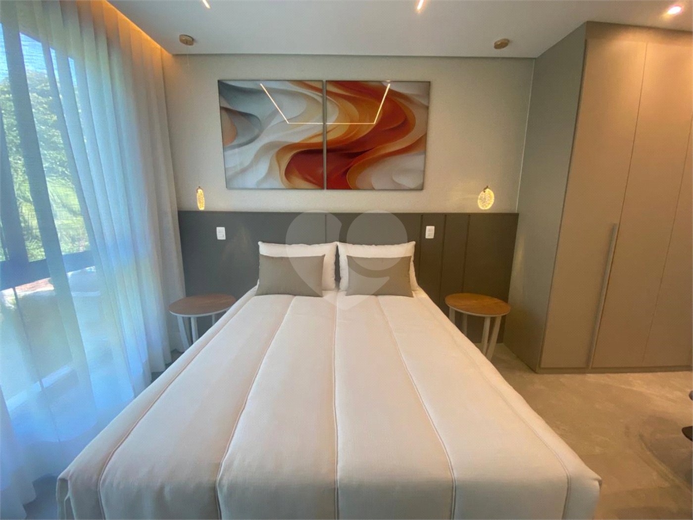 Duplex à venda com 6 suítes em Riviera, Bertioga, SP