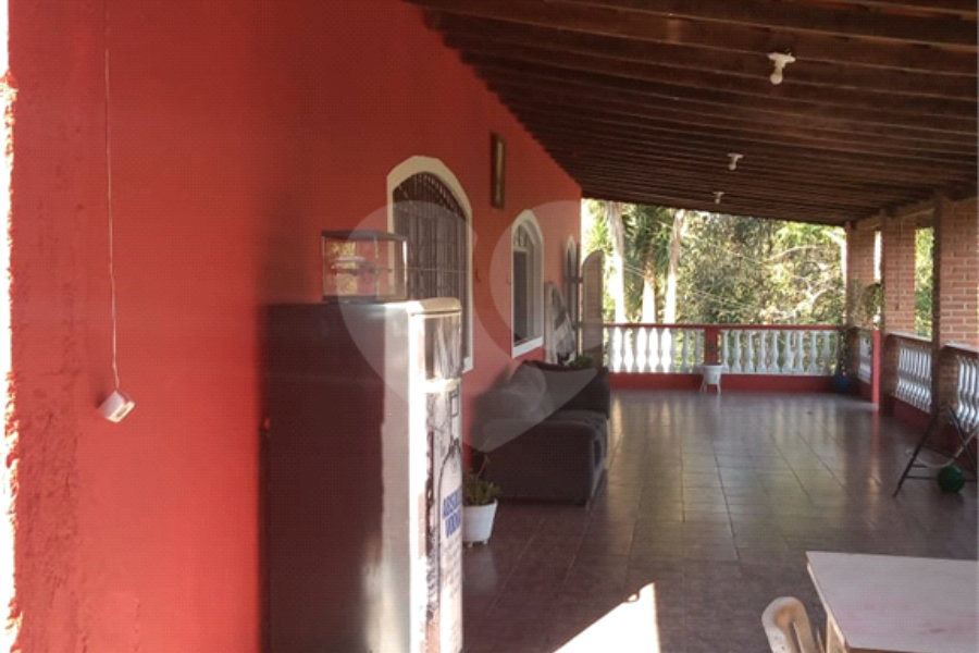 Chácara à venda com 3 quartos, sendo 1 suíte, em Jardim dos Lagos, Franco da Rocha, SP