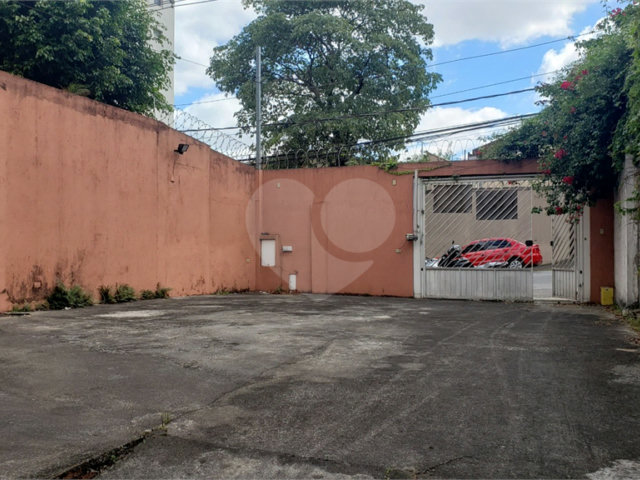 Sobrado à venda ou para alugar com 4 quartos em Brooklin Velho, São Paulo, SP