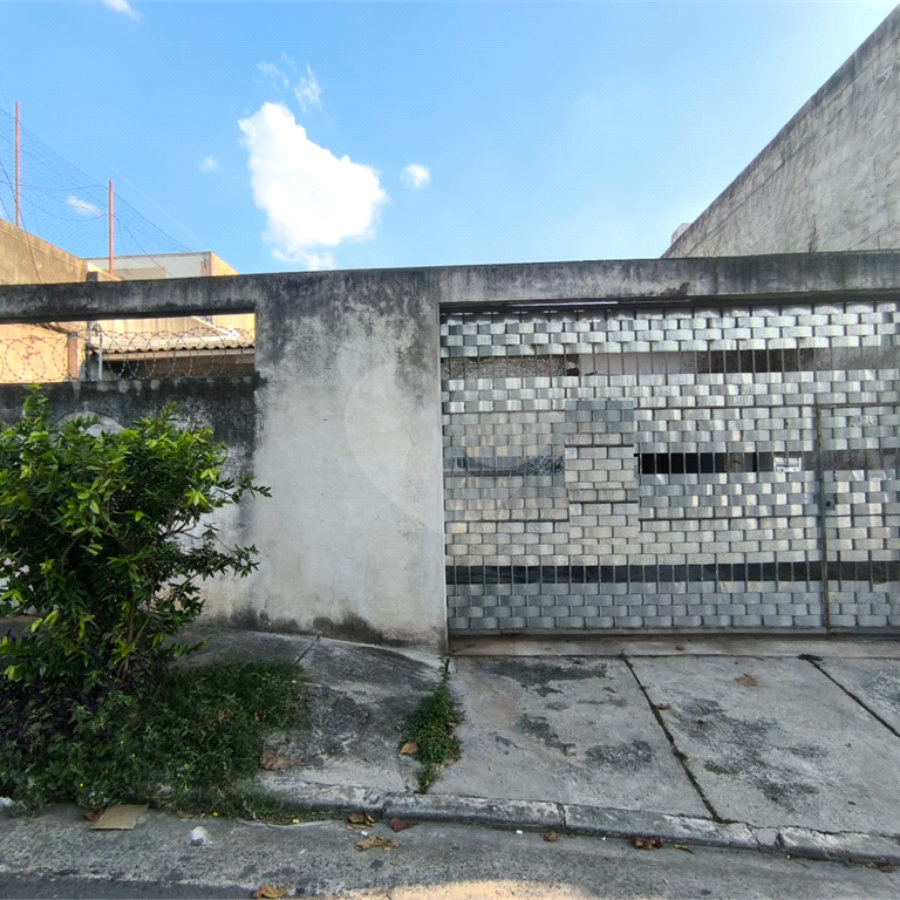 Casa à venda com 3 quartos, sendo 1 suíte, em Umarizal, São Paulo, SP