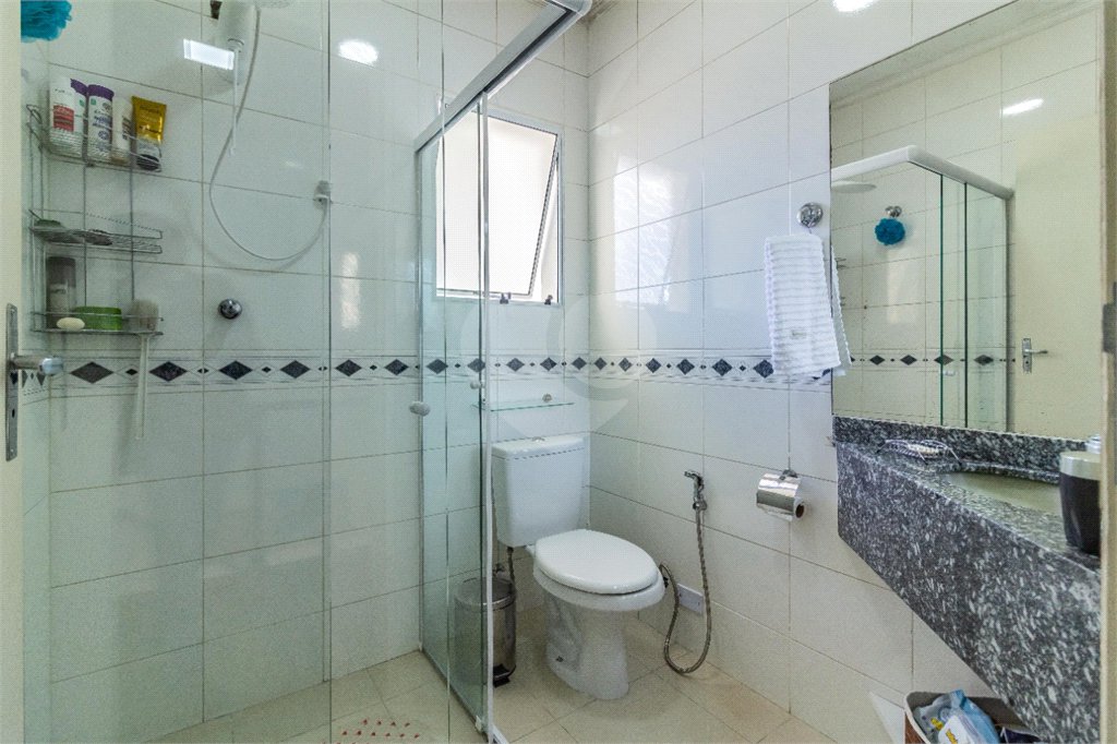 Sobrado à venda com 3 quartos, sendo 1 suíte, em Cambuci, São Paulo, SP
