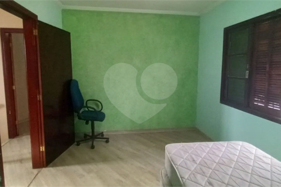 Sobrado para alugar com 3 quartos, sendo 1 suíte, em Parque Maria Domitila, São Paulo, SP