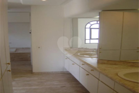 Duplex à venda com 3 suítes em Cerqueira César, São Paulo, SP