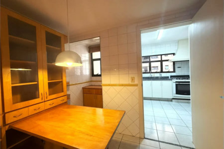 Apartamento à venda com 3 suítes em Vila Suzana, São Paulo, SP