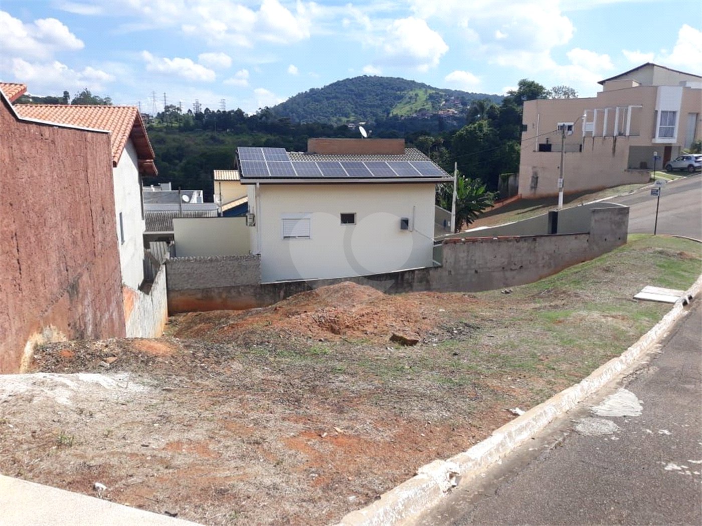 Terreno à venda em Loteamento Villa DI Roma, São Roque, SP