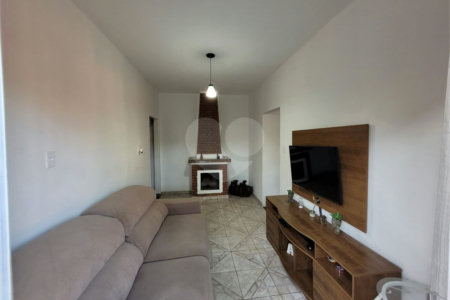 Chácara à venda com 3 quartos, sendo 1 suíte,  em Jardim Imperial, Atibaia, SP