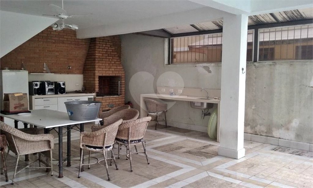 Sobrado à venda com 6 quartos, sendo 4 suítes, em Tucuruvi, São Paulo, SP