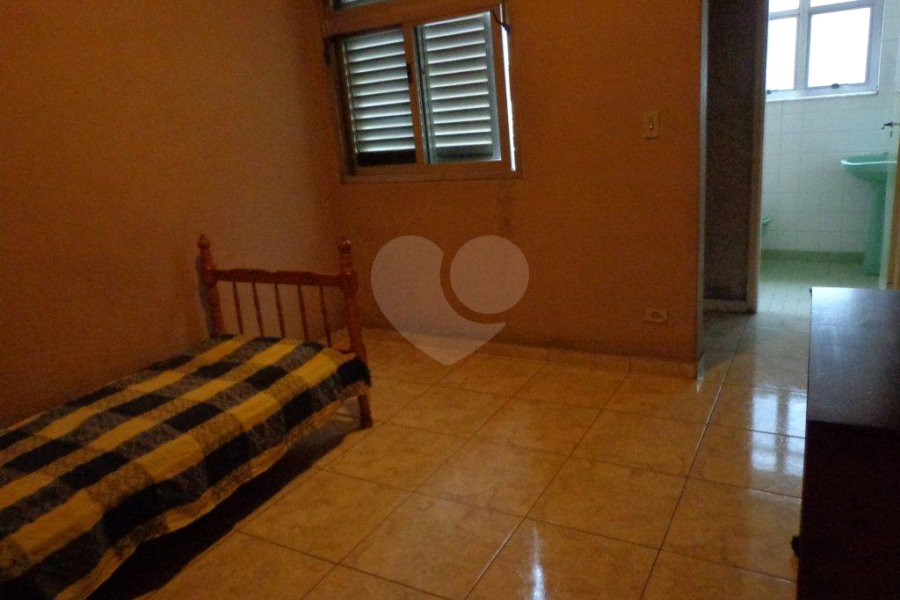 Casa à venda com 4 quartos, sendo 2 suítes,  em Butantã, São Paulo, SP