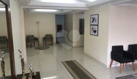 Apartamento à venda com 3 quartos, sendo 1 suíte,  em Santana, São Paulo, SP